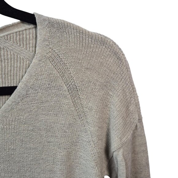Eileen Fisher Sweater Womens XS Beige 100% Wool Pullover V Neck Top - Picture 7 of 7